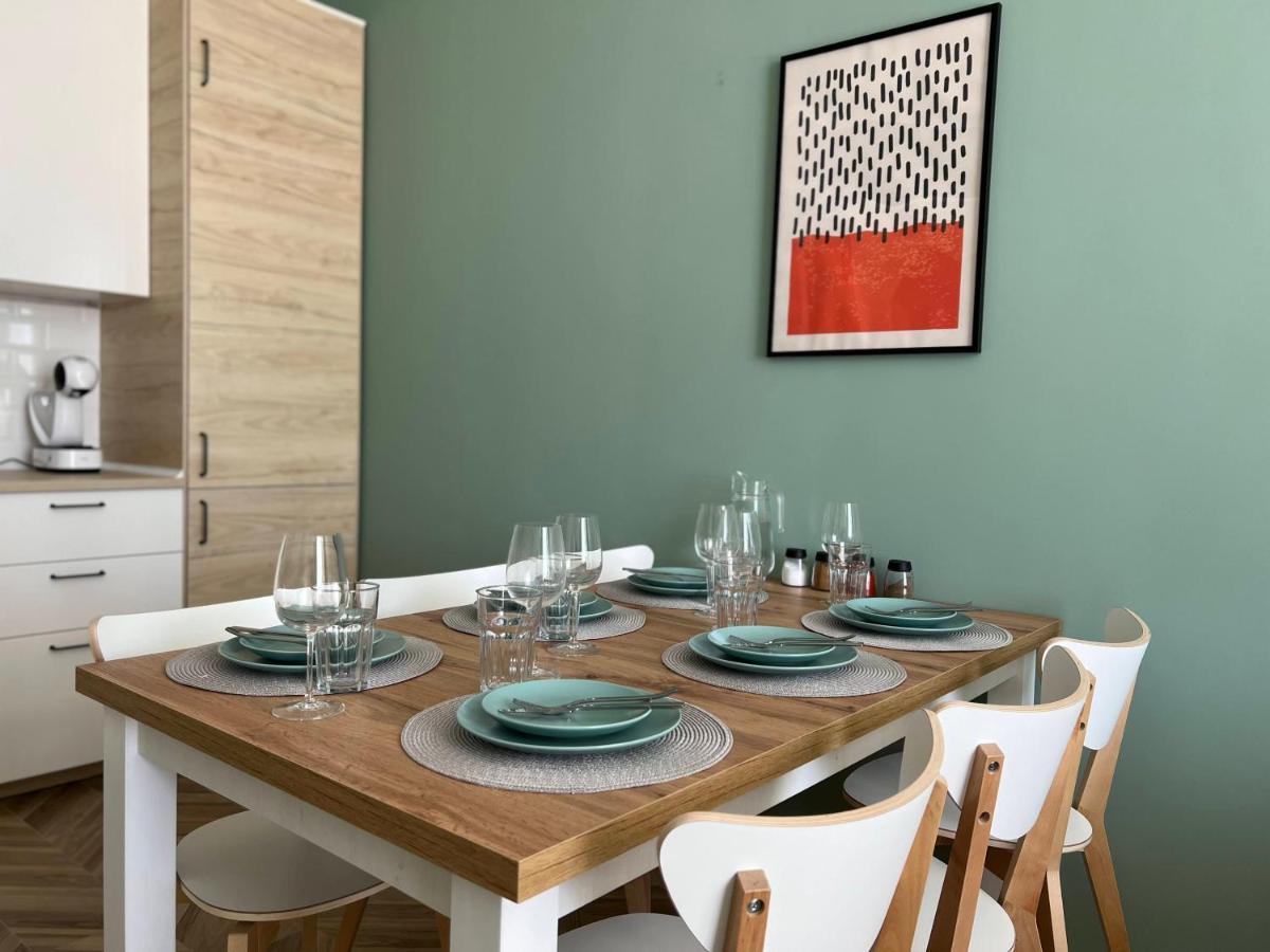 Las Brisas Garden Apartment Burgas by Eksteriør bilde